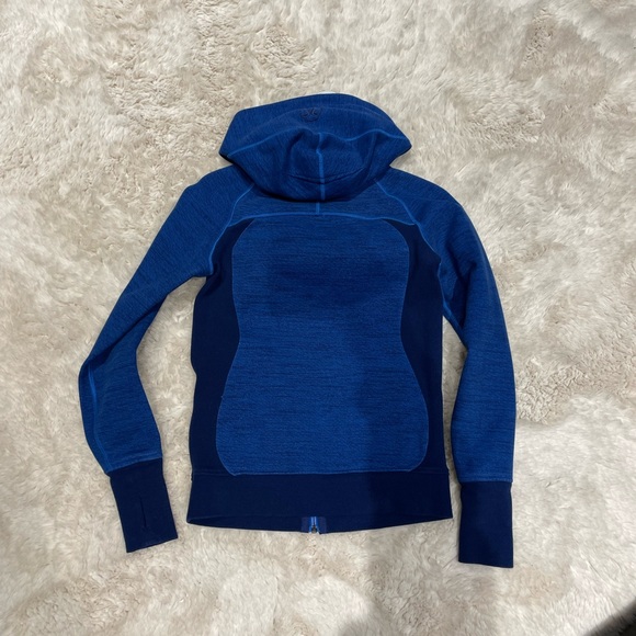 Blue Lululemon scuba hoodie Size 4 - Picture 2 of 5